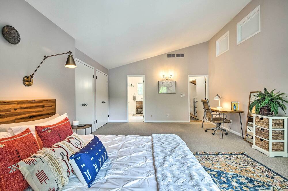 Photo of Bedroom in Clinton Corners