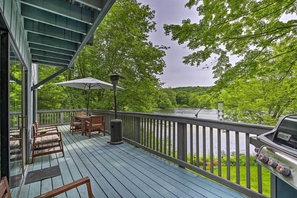 Photo of Patio Balcony in Clinton Corners