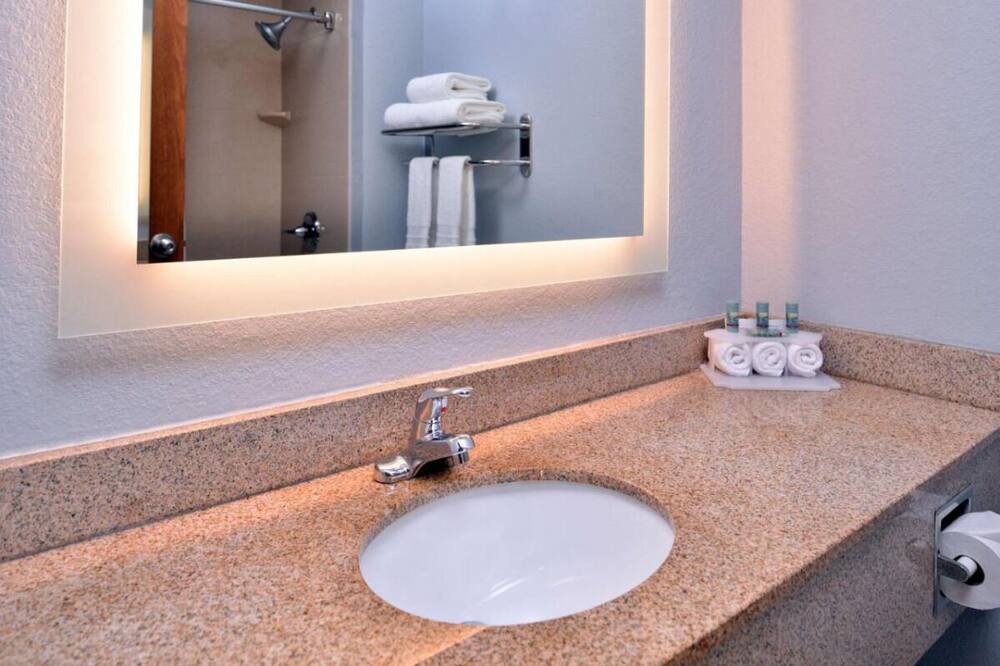 Photo of Bathroom in Blaine