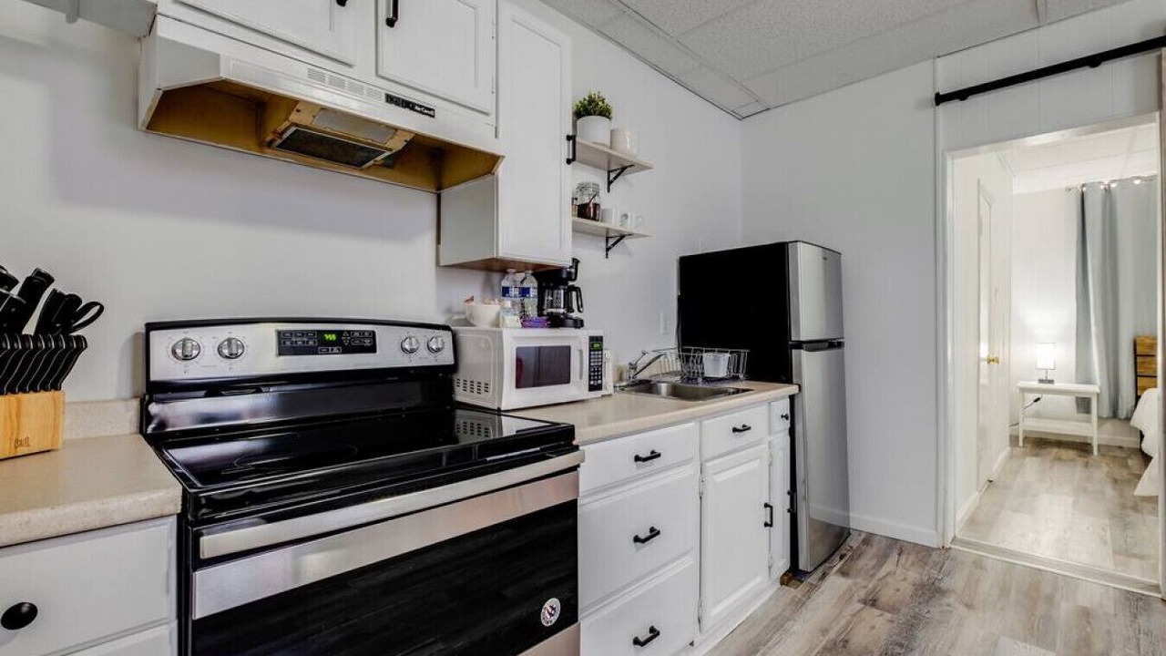 Photo of Kitchen in St. Leonard's Tract