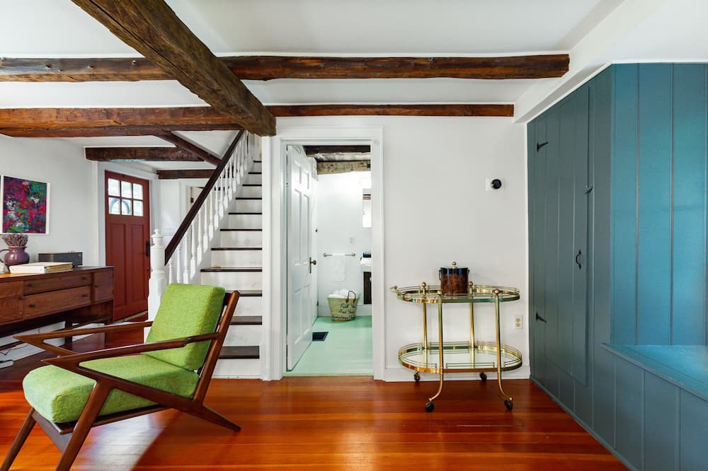 Photo of Livingroom in Hyde Park
