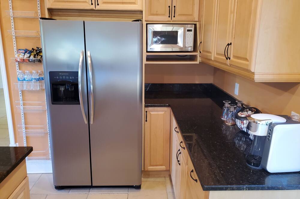 Photo of Kitchen in New Hampton