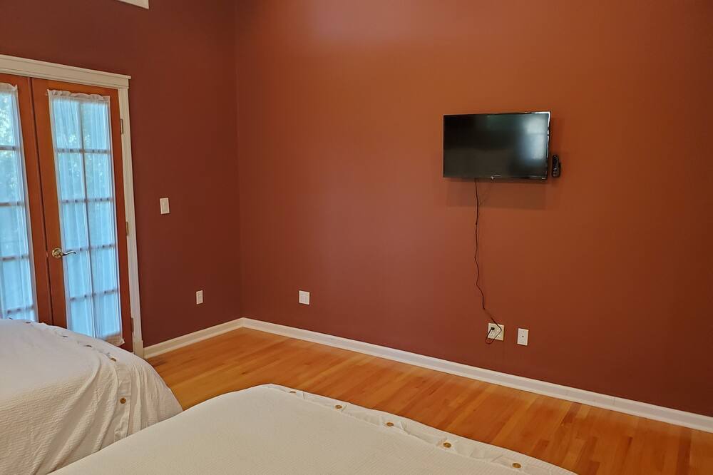 Photo of Bedroom in New Hampton