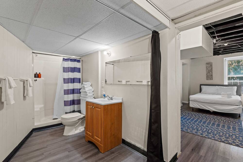 Photo of Bathroom in Corryville