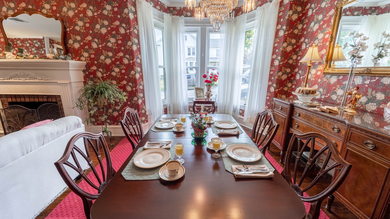 Photo of Livingroom in Jim Thorpe