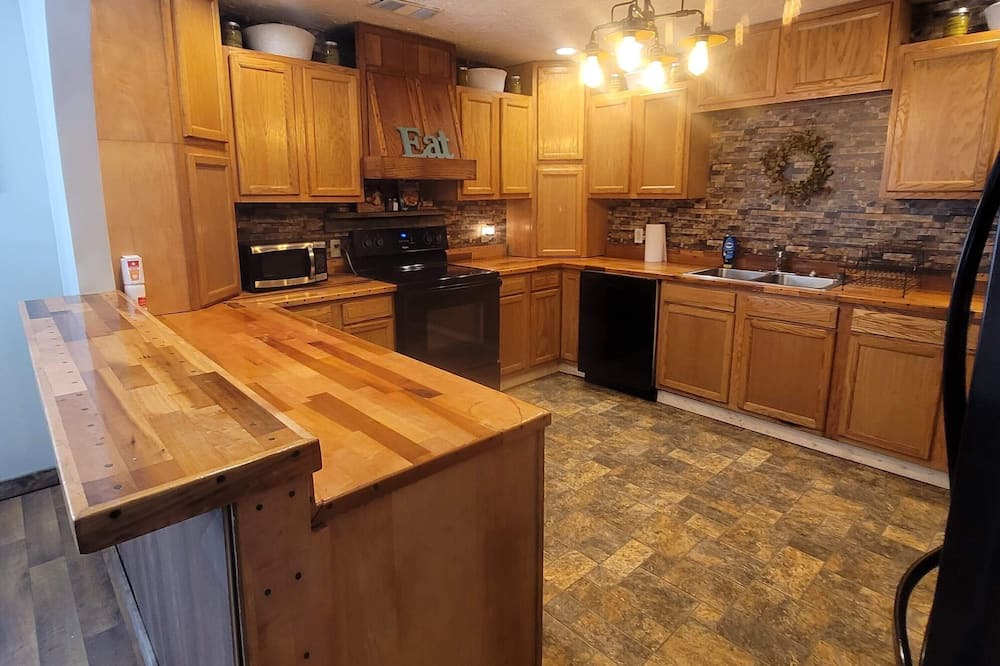 Photo of Kitchen in Rush