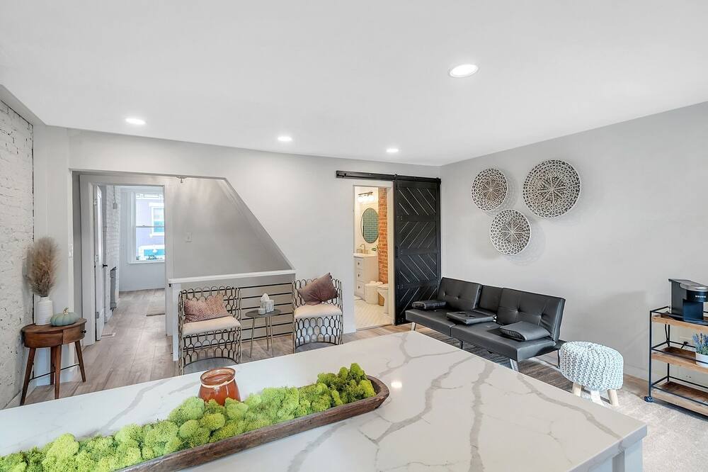 Photo of Livingroom in Covington