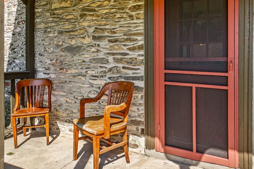 Photo of Patio Balcony in Lenhartsville