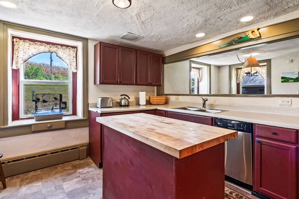 Photo of Kitchen in Lenhartsville