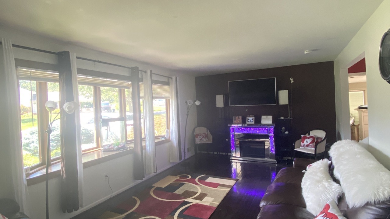 Photo of Bedroom in Calverton