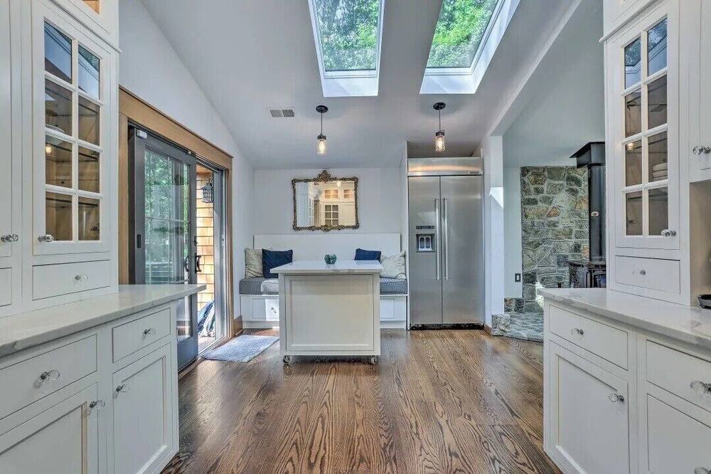 Photo of Kitchen in Henryville