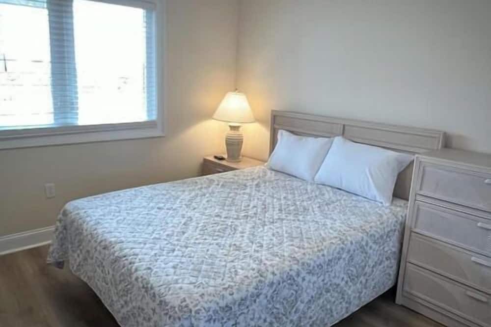 Photo of Bedroom in Dennisville