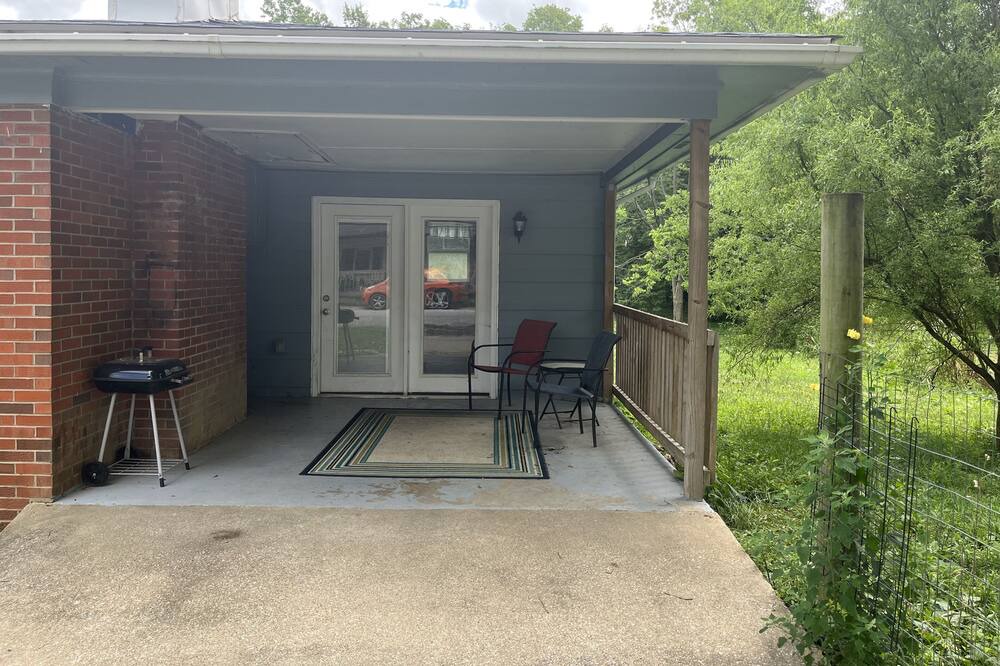 Photo of Patio Balcony in Winchester