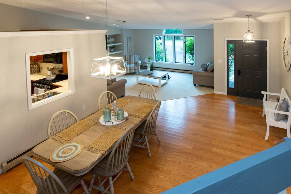 Photo of Kitchen in Treasure Lake