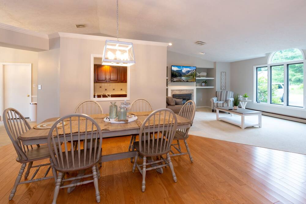 Photo of Kitchen in Treasure Lake
