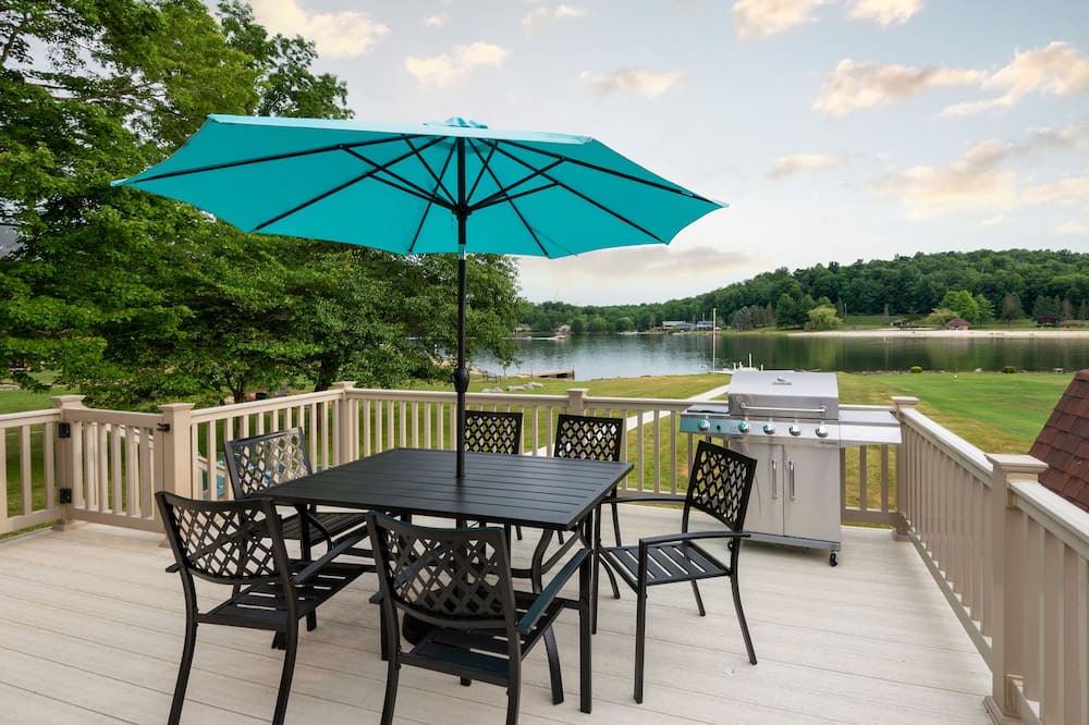 Photo of Patio Balcony in Treasure Lake
