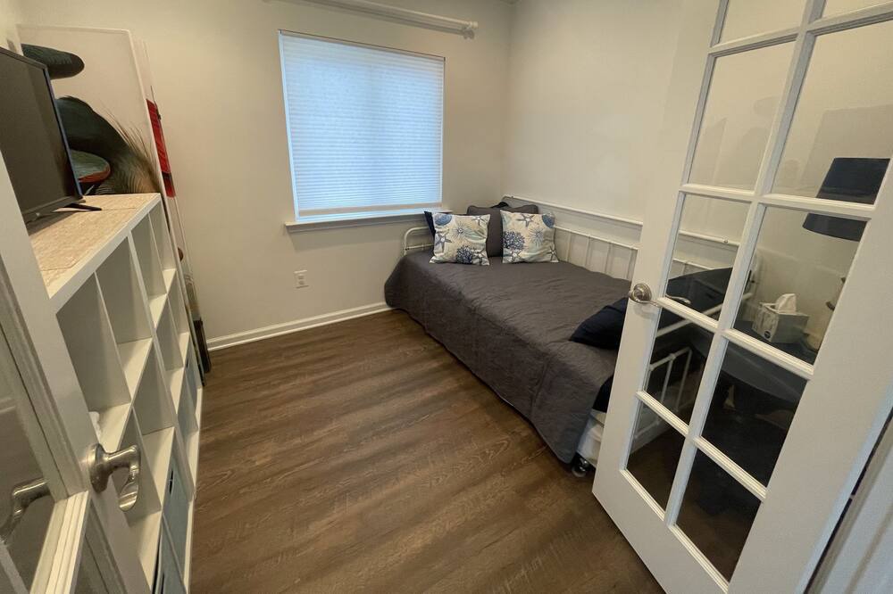 Photo of Bedroom in Mystic Island