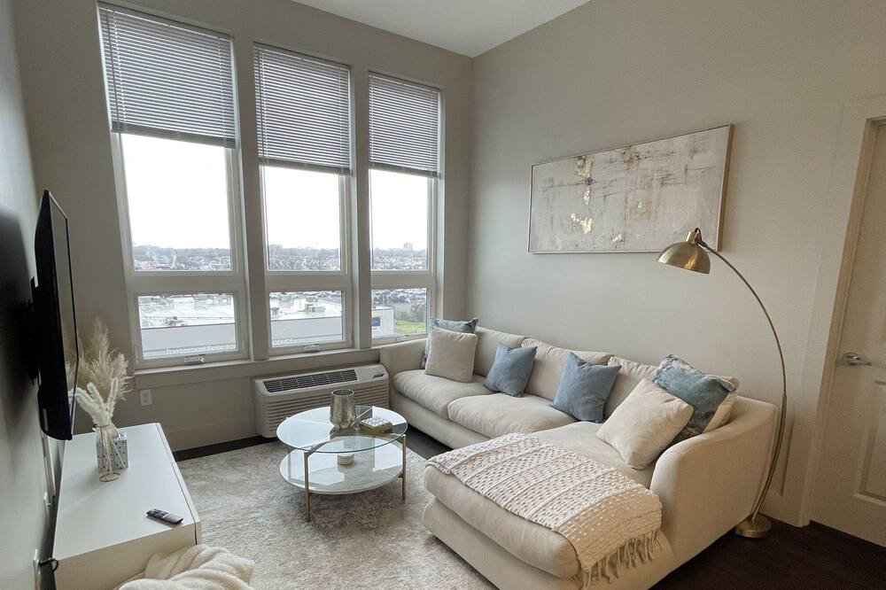 Photo of Bedroom in Upper Roseville