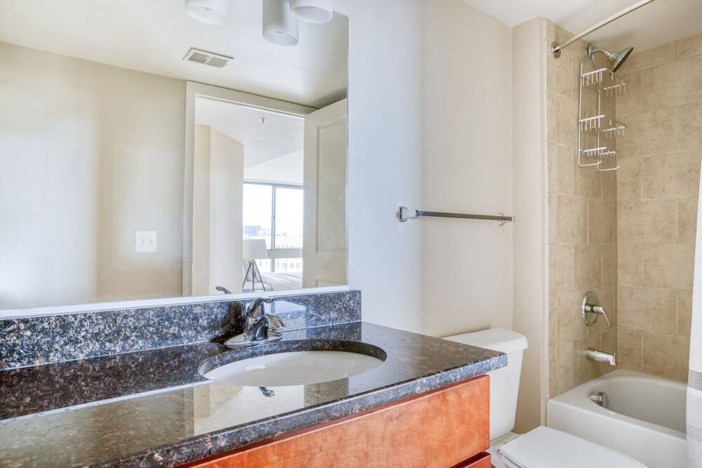 Photo of Bathroom in Mount Vernon Triangle