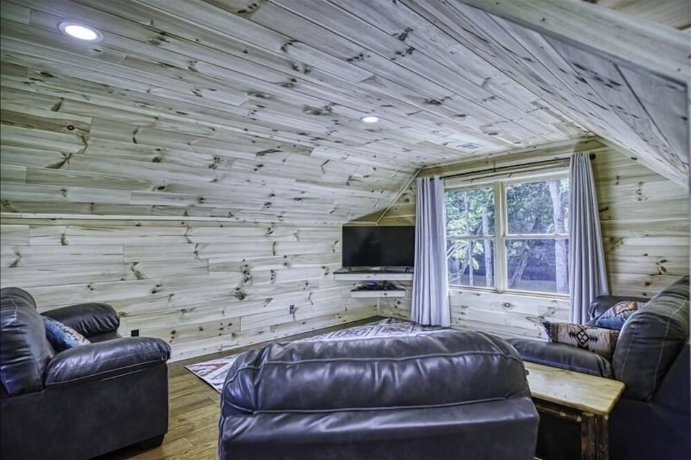 Photo of Bedroom in Parsons