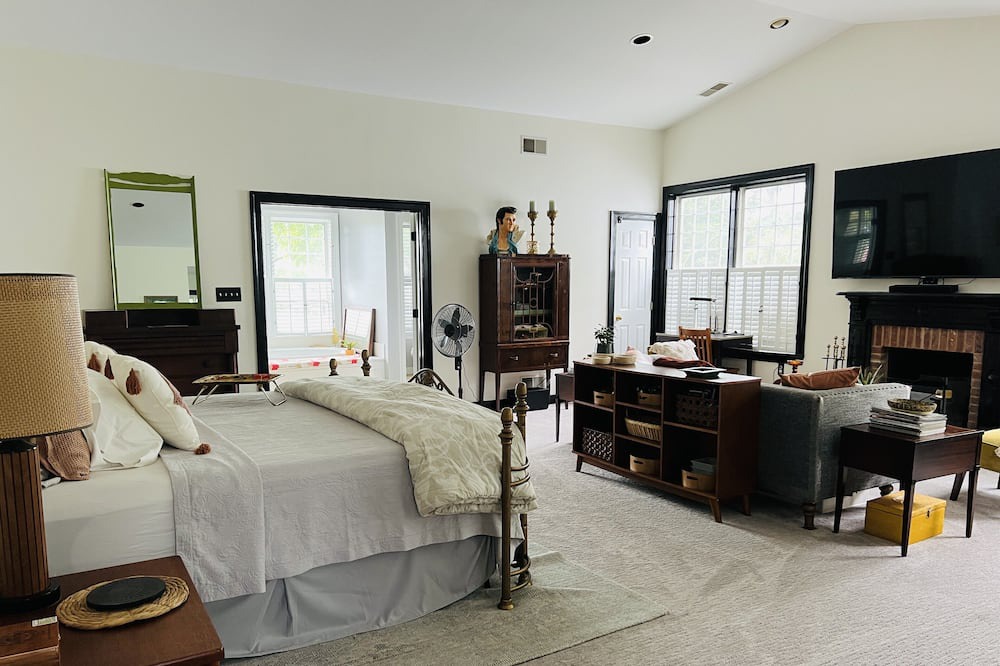 Photo of Bedroom in Keedysville