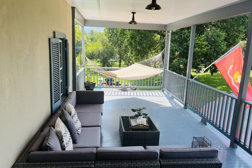 Photo of Patio Balcony in Keedysville