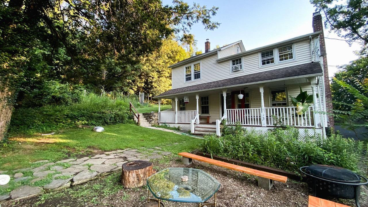 Photo of Patio Balcony in Chestnut Ridge