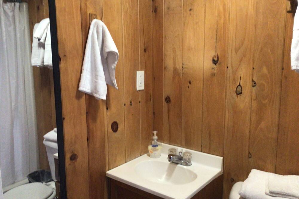 Photo of Bathroom in Columbia