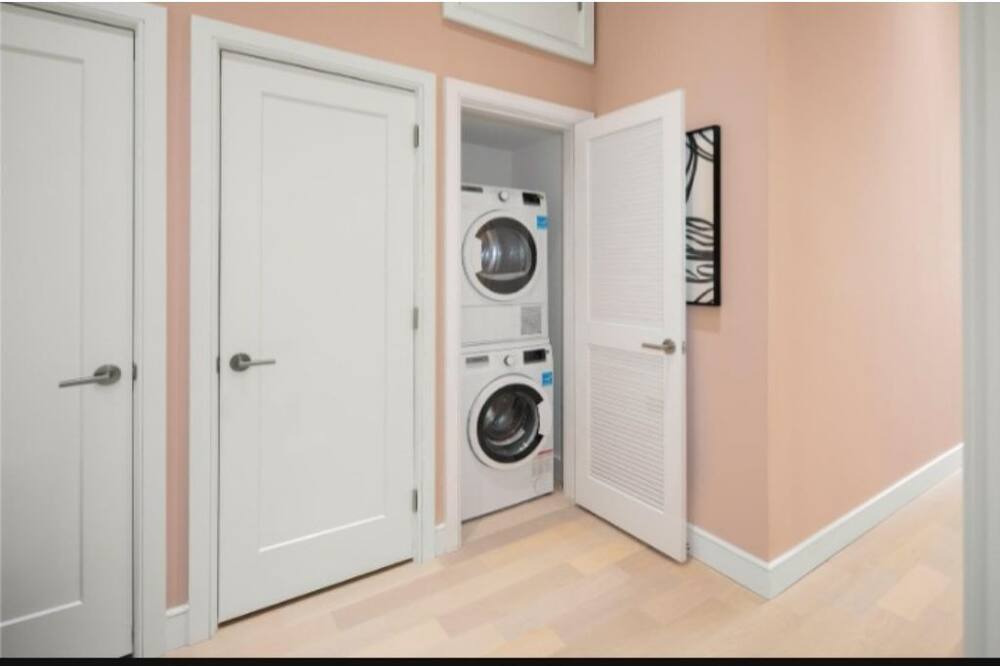 Photo of Bedroom in Poplar