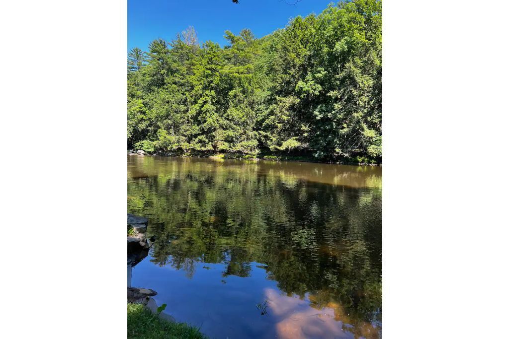 Photo of Others in Cuddebackville