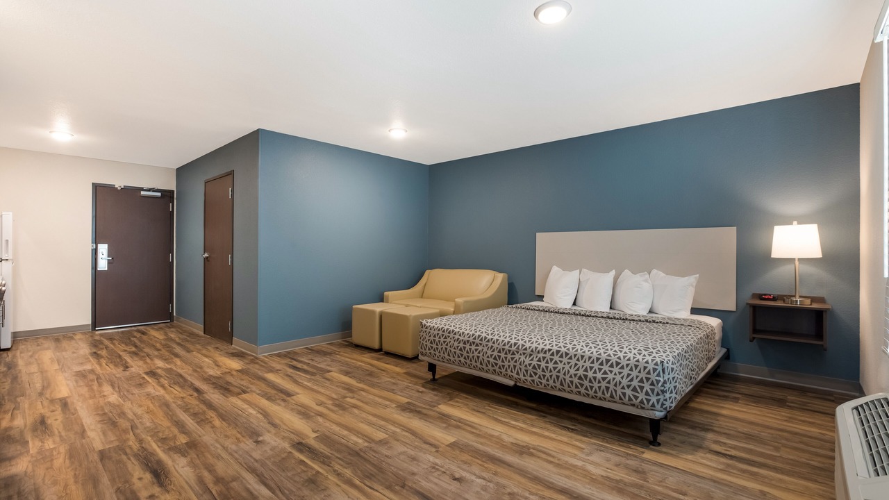 Photo of Bedroom in Monmouth Junction