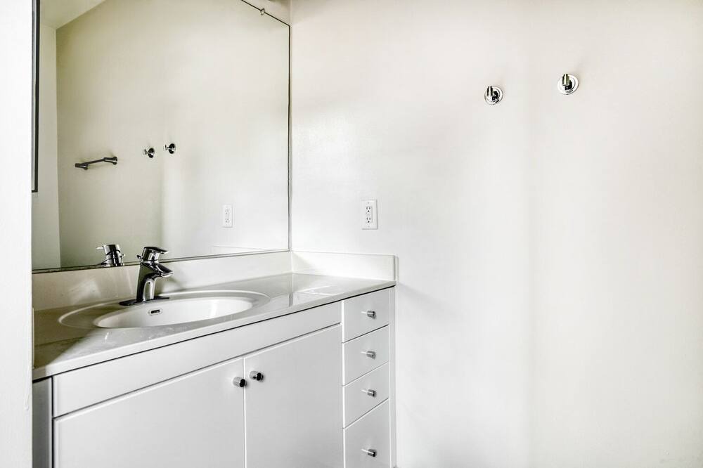 Photo of Bathroom in Near Northeast