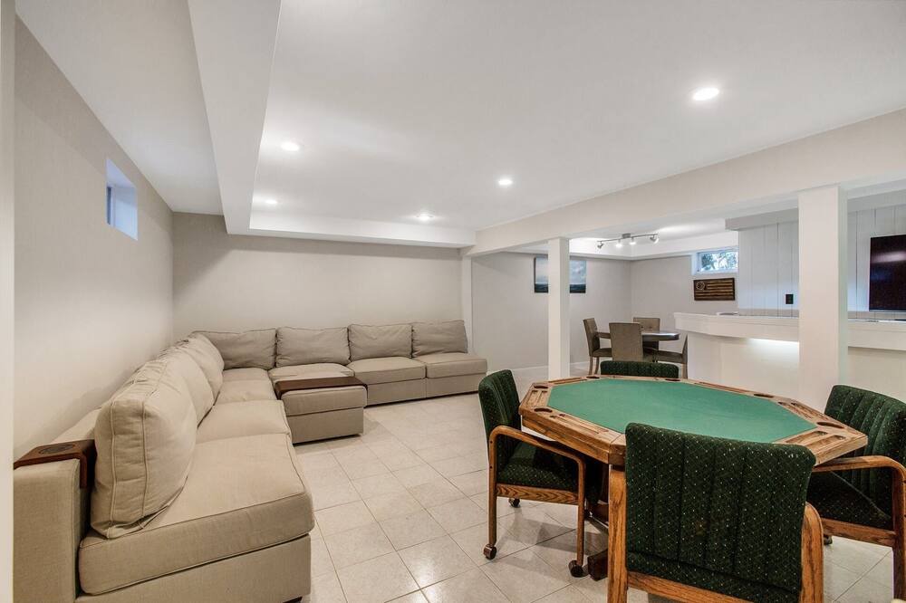 Photo of Livingroom in Tallman