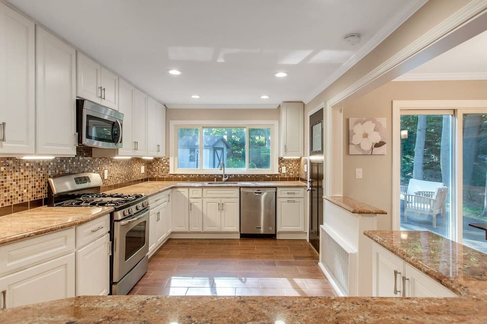 Photo of Kitchen in Tallman