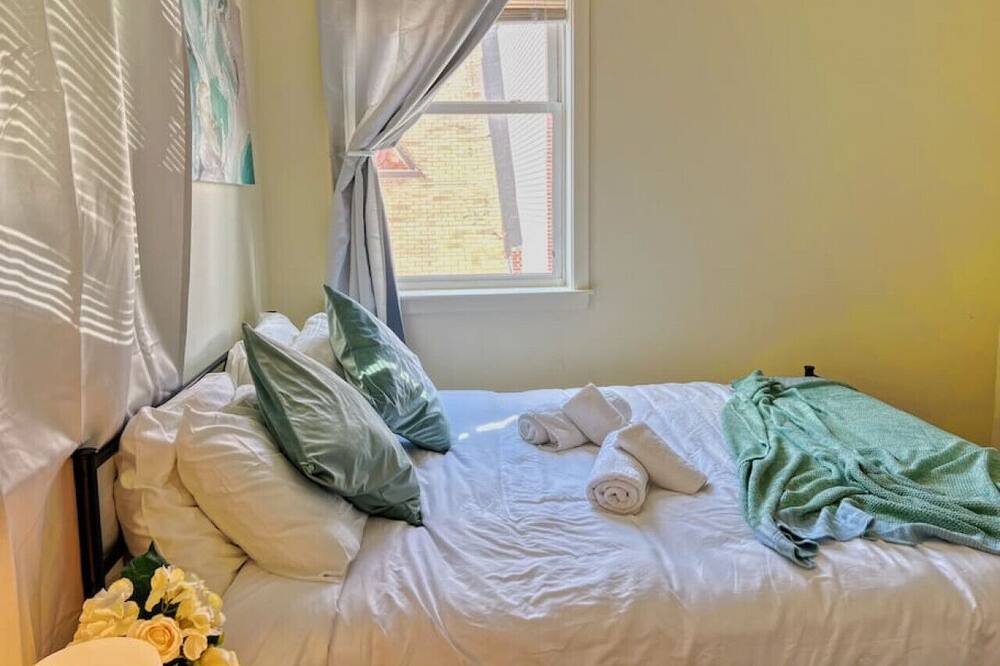 Photo of Bedroom in North Philadelphia West