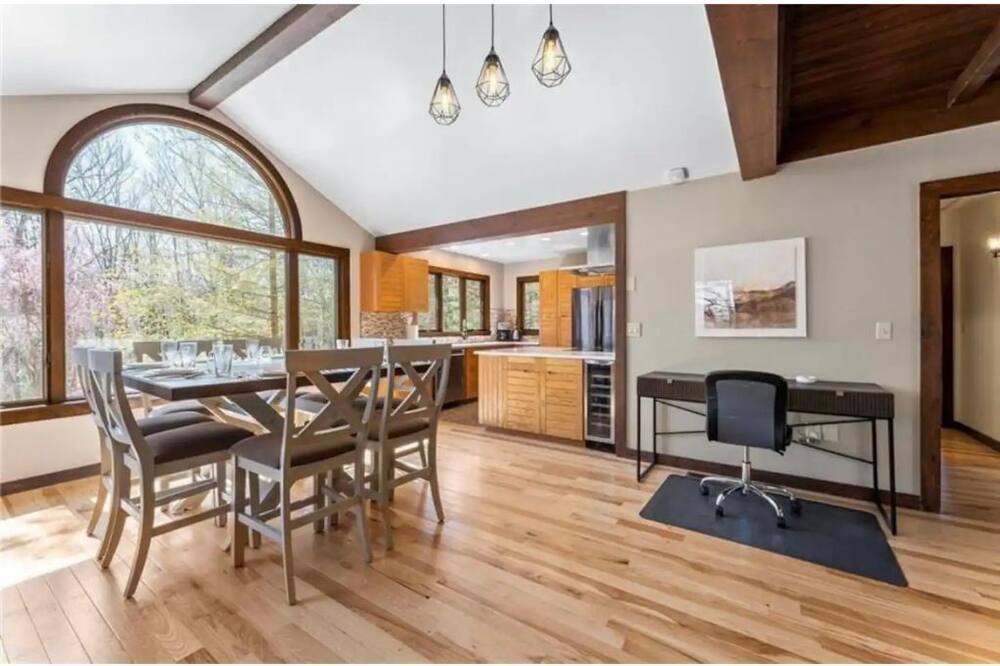 Photo of Bedroom in Mount Pocono