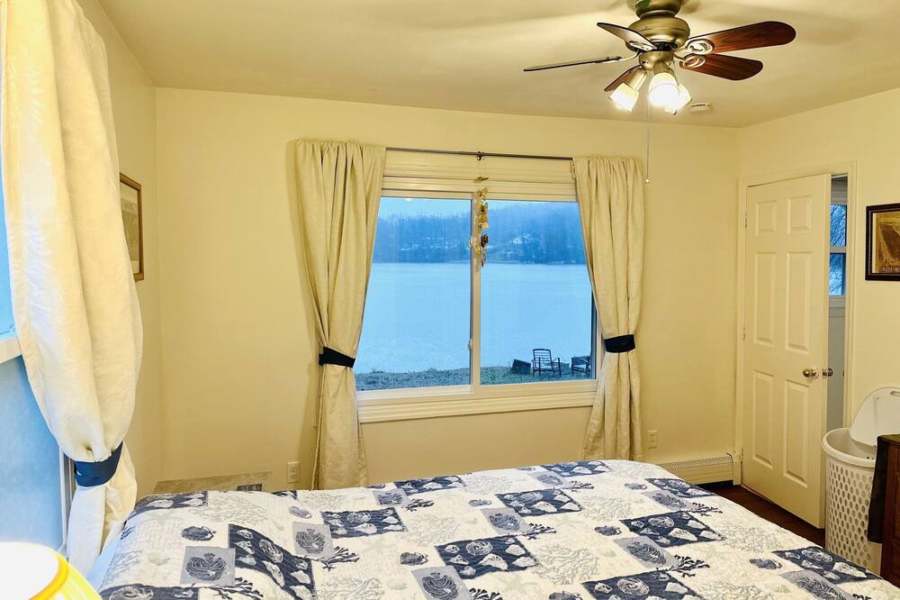 Photo of Outdoor in Hillside Lake