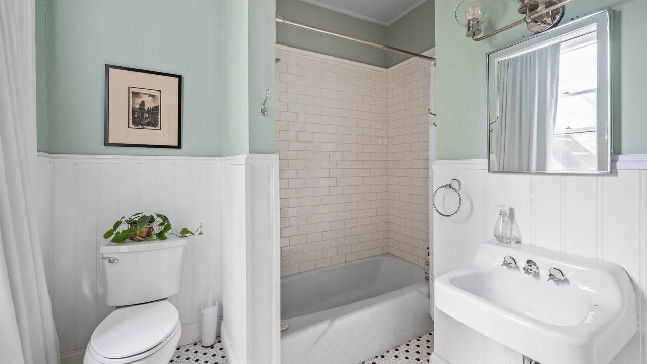 Photo of Bathroom in Kingston