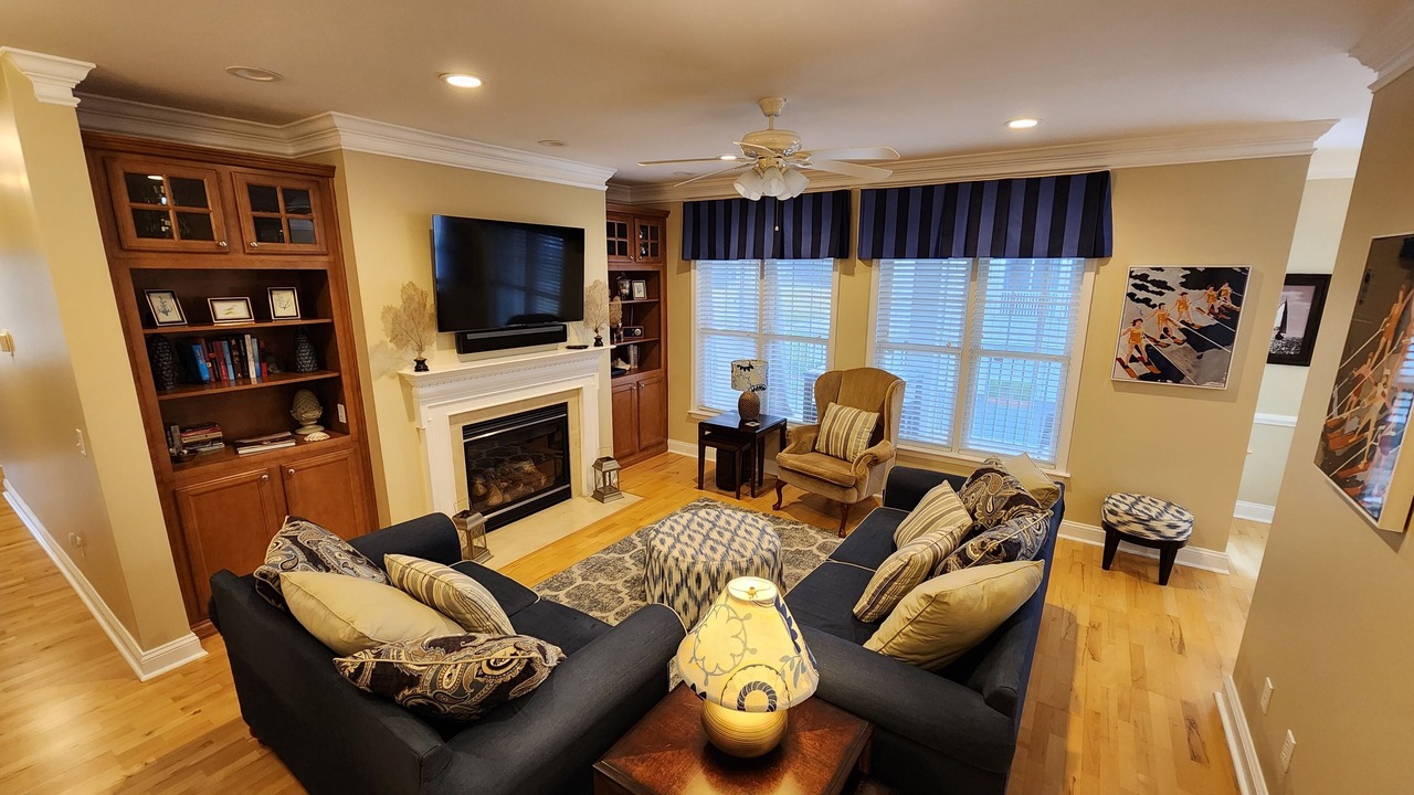 Photo of Livingroom in Long Neck