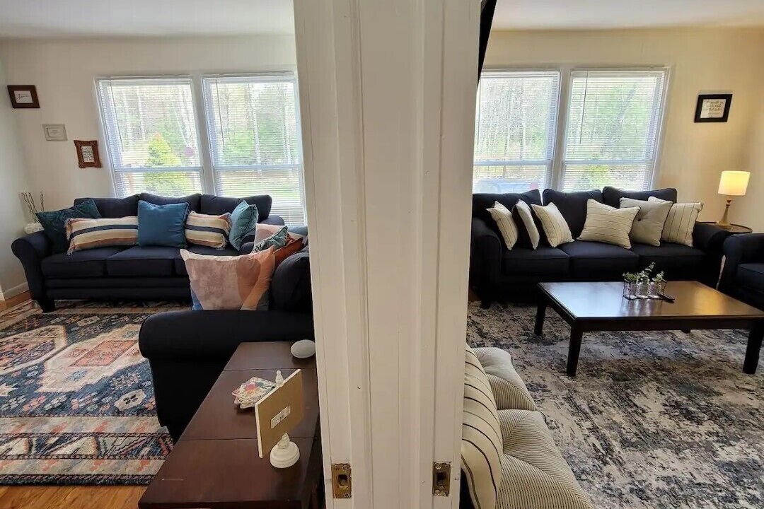 Photo of Livingroom in White Lake