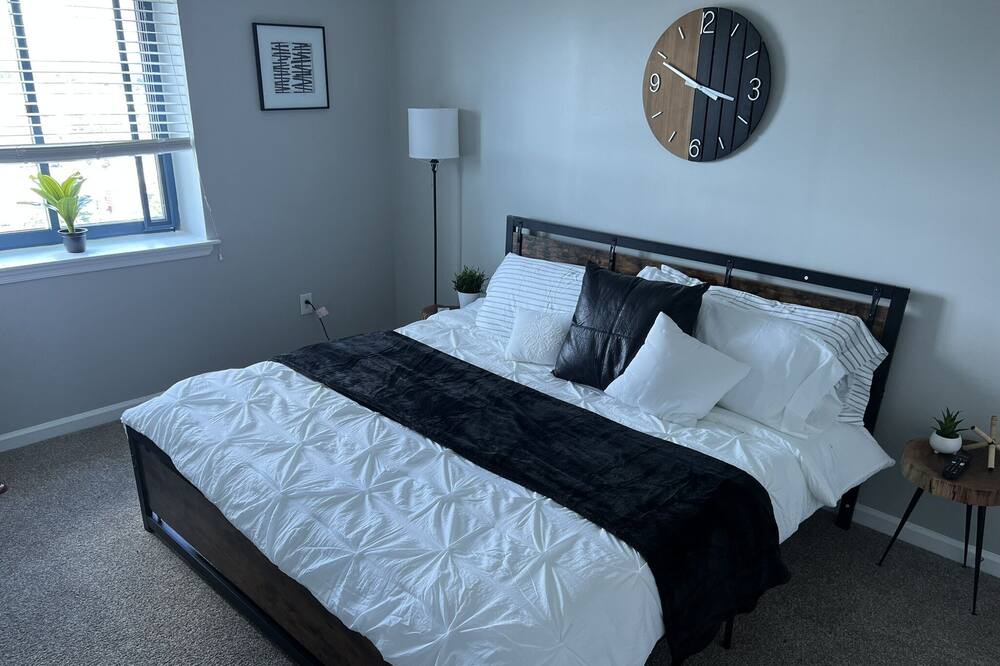 Photo of Bedroom in Cherry Hill
