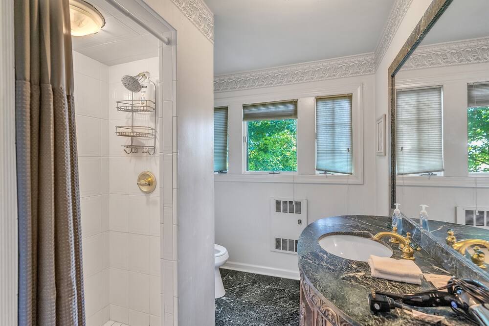 Photo of Bathroom in Ossining