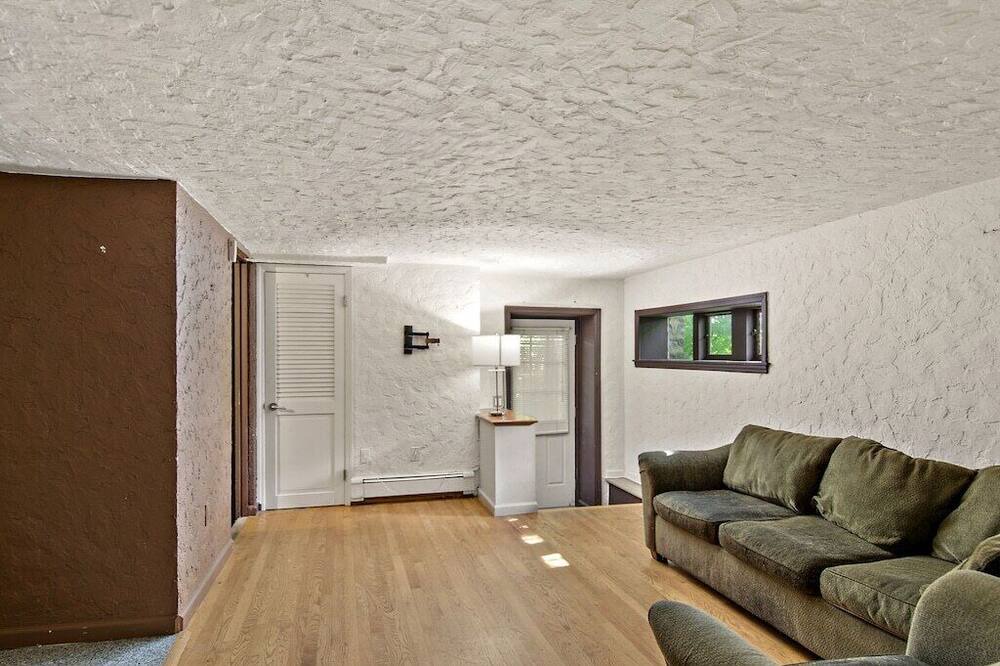 Photo of Bedroom in Ossining