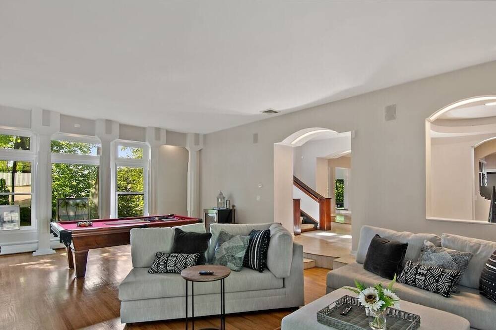 Photo of Livingroom in Ossining