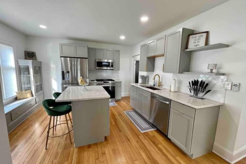Photo of Kitchen in Kamm's Corners