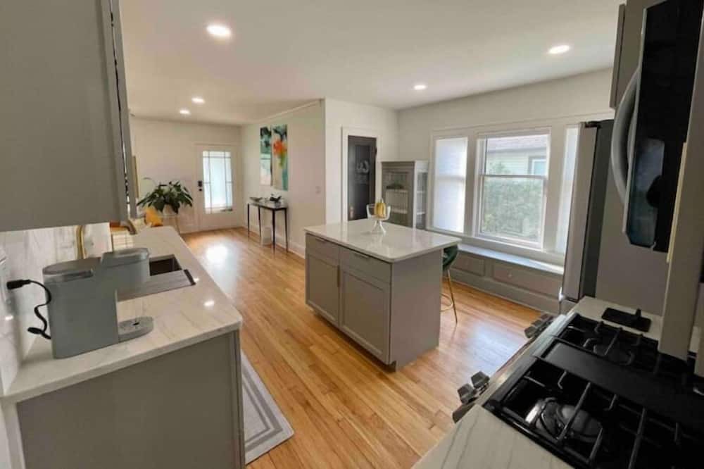 Photo of Kitchen in Kamm's Corners