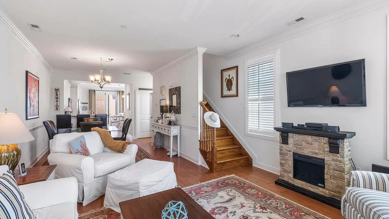 Photo of Livingroom in Fort Monmouth