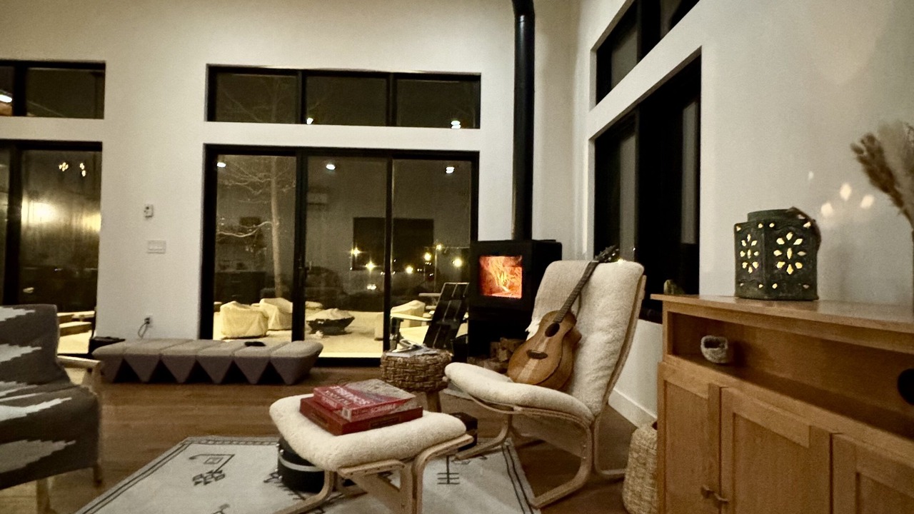 Photo of Livingroom in High Falls