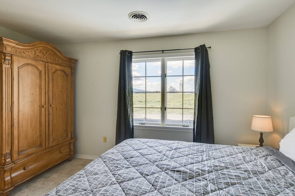 Photo of Bedroom in Reedsville