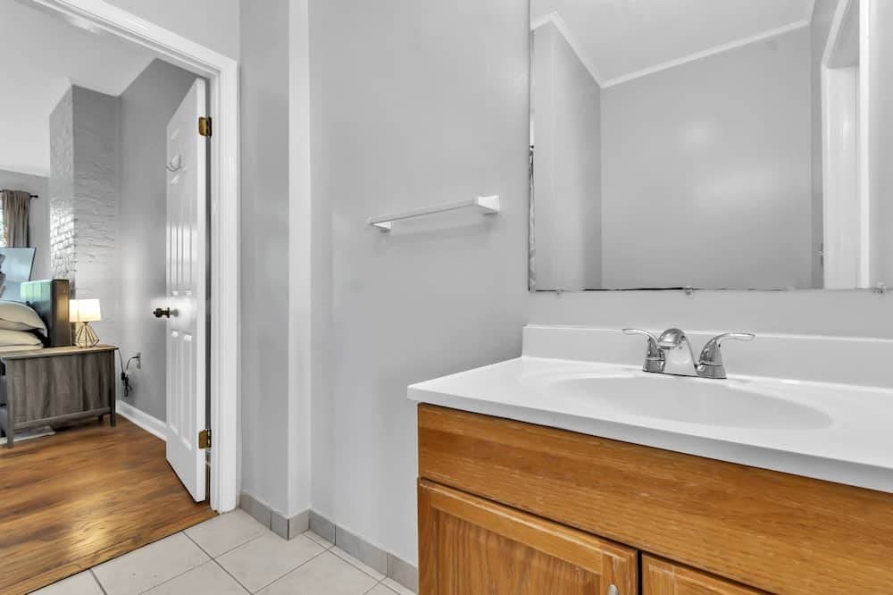 Photo of Bathroom in Downtown Baltimore